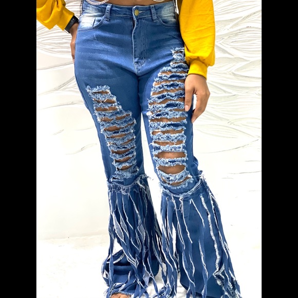 Yani - Picture 1 of 2